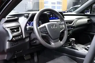 Lexus UX 250, 2.0, 112 kW, hübriid, automaat, esivedu