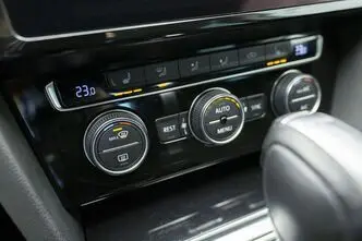 Volkswagen Passat, 1.5, 110 kW, бензин, автомат, передний привод