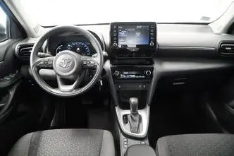 Toyota Yaris, 1.5, 68 kW, бензин, автомат, передний привод
