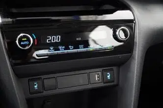 Toyota Yaris, 1.5, 68 kW, бензин, автомат, передний привод