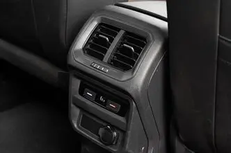 Volkswagen Tiguan, 1.4, 158 kW, bensiin, automaat
