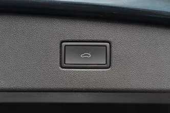 Volkswagen Tiguan, 1.4, 158 kW, bensiin, automaat