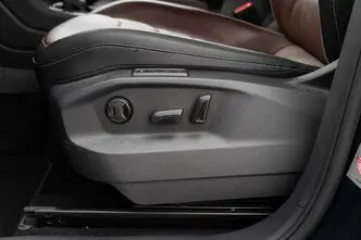 Volkswagen Tiguan, 1.4, 158 kW, bensiin, automaat