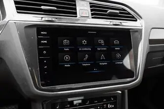 Volkswagen Tiguan, 1.4, 158 kW, bensiin, automaat