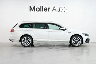 Volkswagen Passat, 1.4, 115 kW, plug-in hybrid, automatic, front-wheel drive