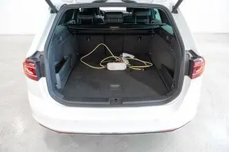 Volkswagen Passat, 1.4, 115 kW, plug-in hybrid, automatic, front-wheel drive