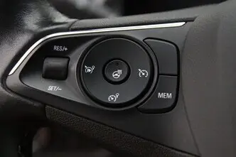 Opel Grandland X, 1.5, 96 kW, дизель, механическая, передний привод