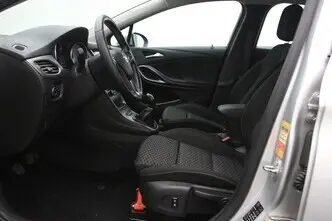 Opel Astra, 1.6, 81 kW, дизель, механическая, передний привод