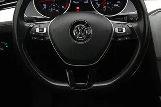 Volkswagen Passat, 1.6, 88 kW, дизель, автомат, передний привод
