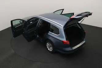 Volkswagen Passat, 1.6, 88 kW, дизель, автомат, передний привод