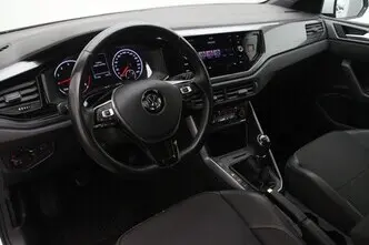 Volkswagen Polo, 1.0, 70 kW, бензин, механическая, передний привод
