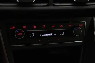 Volkswagen Polo, 1.0, 70 kW, бензин, механическая, передний привод