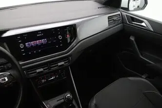 Volkswagen Polo, 1.0, 70 kW, бензин, механическая, передний привод