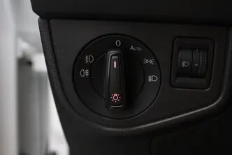 Volkswagen Polo, 1.0, 70 kW, бензин, механическая, передний привод