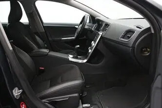 Volvo V60, 2.0, 140 kW, diesel, manual, front-wheel drive