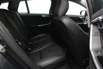 Volvo V60, 2.0, 140 kW, diesel, manual, front-wheel drive