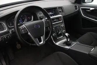 Volvo V60, 2.0, 140 kW, diesel, manual, front-wheel drive