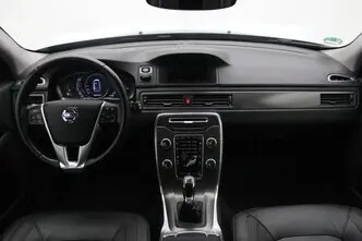 Volvo V70, 2.0, 110 kW, дизель, механическая, передний привод