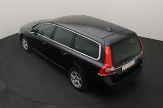Volvo V70, 2.0, 110 kW, дизель, механическая, передний привод