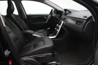 Volvo V70, 2.0, 110 kW, дизель, механическая, передний привод