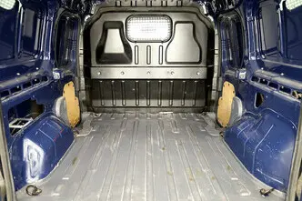 Ford Transit, 1.8, 74 kW, дизель, механическая, передний привод