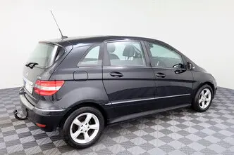 Mercedes-Benz B 180, 2.0, 108 kW, дизель, автомат, передний привод