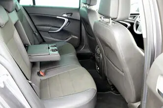 Opel Insignia, 2.0, 130 kW, дизель, механическая, передний привод