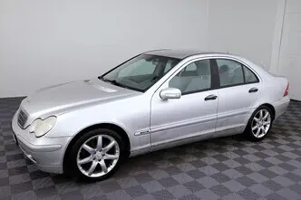 Mercedes-Benz C 240, 2.6, 169 kW, бензин, автомат, полный привод