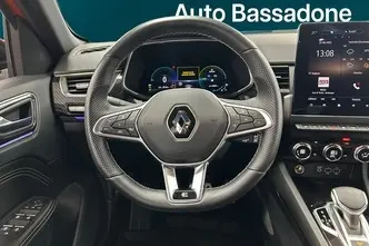 Renault Arkana, 1.6, 105 kW, гибрид, автомат, передний привод