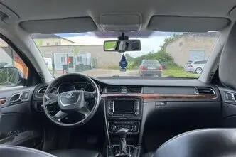 Škoda Superb, 2.0, 125 kW, дизель, автомат, передний привод