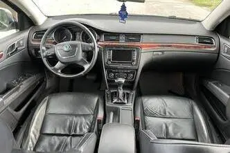Škoda Superb, 2.0, 125 kW, дизель, автомат, передний привод
