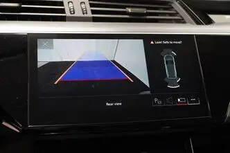 Audi e-tron, 300 kW, электричество, автомат, полный привод