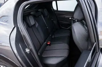 Peugeot 208, 1.2, 74 kW, bensiin, automaat, esivedu