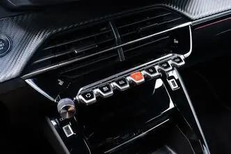 Peugeot 208, 1.2, 74 kW, bensiin, automaat, esivedu