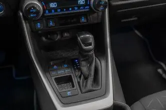 Toyota RAV4, 2.5, 131 kW, автомат, передний привод