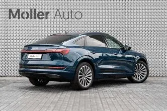 Audi e-tron, 300 kW, электричество, автомат, полный привод