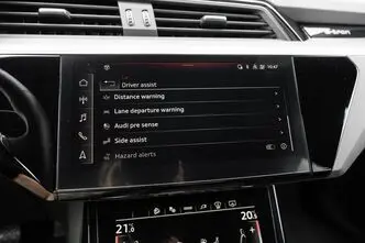 Audi e-tron, 300 kW, электричество, автомат, полный привод