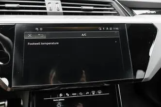 Audi Q8 e-tron, 300 kW, электричество, автомат, полный привод