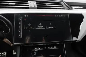 Audi Q8 e-tron, 300 kW, электричество, автомат, полный привод