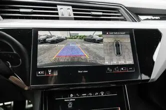 Audi Q8 e-tron, 300 kW, электричество, автомат, полный привод