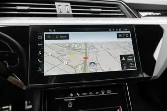 Audi Q8 e-tron, 300 kW, электричество, автомат, полный привод