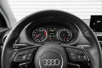 Audi Q2, 1.5, 110 kW, бензин, автомат, передний привод