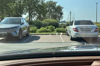 Mercedes-Benz E 220, 2.0, 143 kW, diisel, automaat, nelikvedu