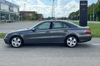 Mercedes-Benz E 500, 5.0, 225 kW, бензин, автомат, полный привод