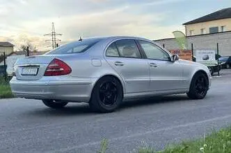 Mercedes-Benz E 200, 1.8, 120 kW, бензин, автомат, задний привод