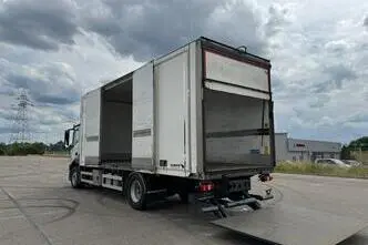 Mercedes-Benz ANTOS 1830 4X2 EURO6 + SIDE OPENING, 220 kW, diisel, automaat