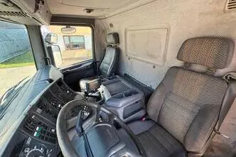 Scania P94 220, 162 kW, дизель, механическая