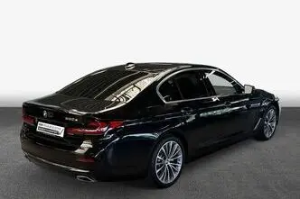 BMW 530, 2.0, 135 kW, подключаемый гибрид, автомат, задний привод