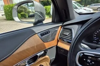 Volvo XC90, 2.0, 228 kW, petrol, automatic, four-wheel drive