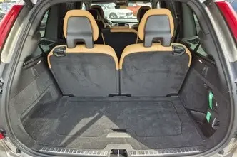 Volvo XC90, 2.0, 228 kW, petrol, automatic, four-wheel drive